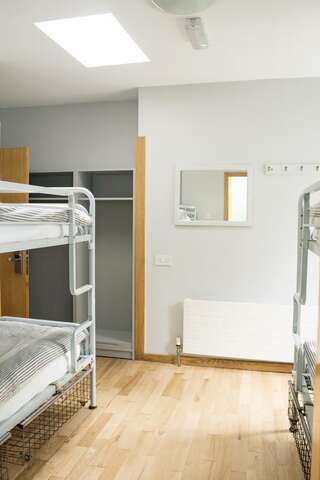 Хостелы Abbey Court Hostel Дублин В вашем распоряжении 1 кровать в 6-местном общем номере.-3